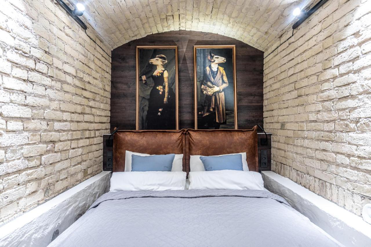 Unesco Hidden Arches - Restored 3 Bedroom Apartment In The Historic Pilies St. Аеропорт Вільнюс Екстер'єр фото