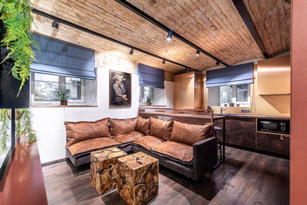 Unesco Hidden Arches - Restored 3 Bedroom Apartment In The Historic Pilies St. Аеропорт Вільнюс Екстер'єр фото
